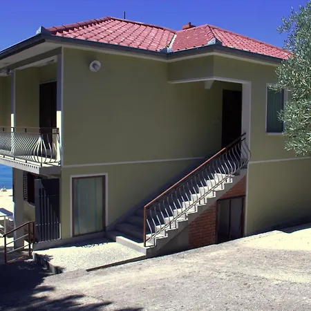 Willa The House In Tribanj