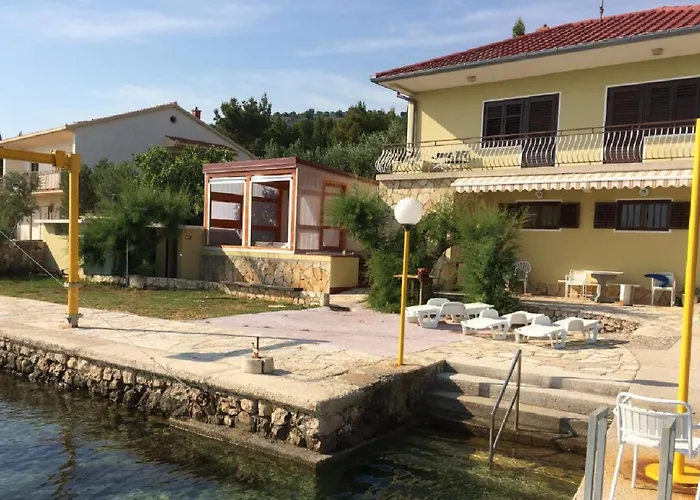 The House In Tribanj Willa Starigrad Paklenica