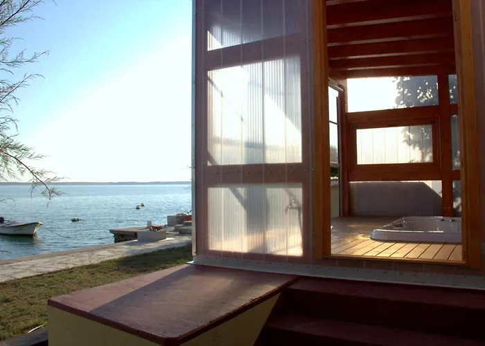 The House In Tribanj Vila Starigrad Paklenica
